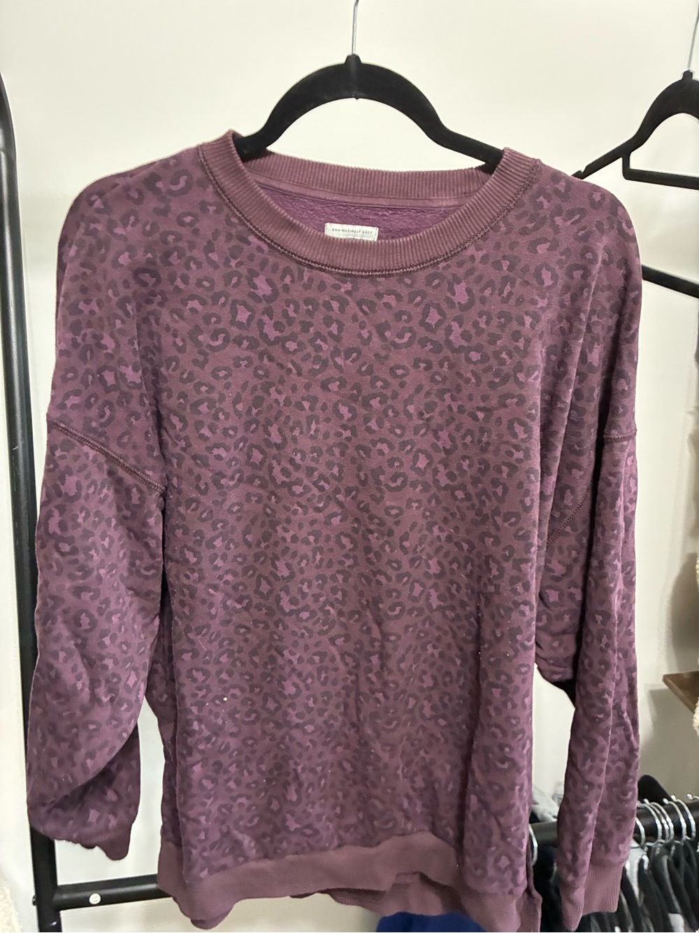 American Eagle Outfitters Mauve Leopard Crewneck Sweatshirt